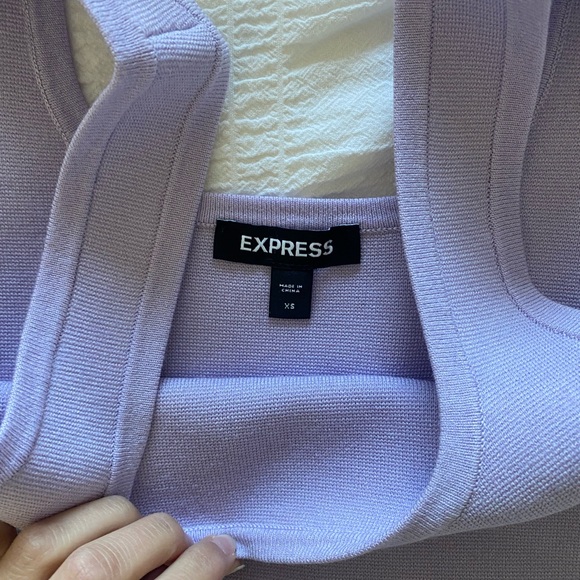 Express Top - Picture 2 of 2